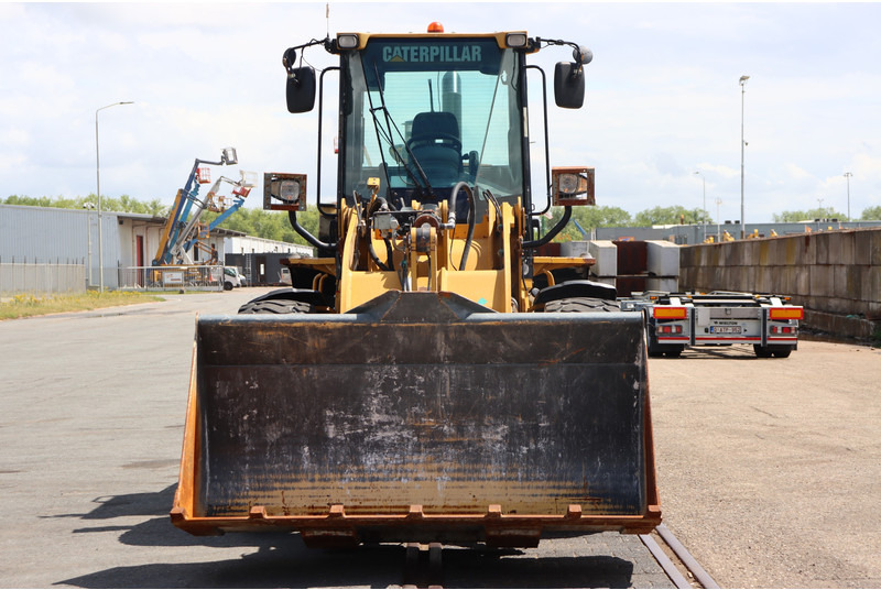 Caterpillar 928H - Utovarivač: slika 4 Caterpillar 928H - Utovarivač: slika 4