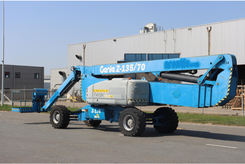Genie Z135 - Zglobna platforma: slika 5 Genie Z135 - Zglobna platforma: slika 5
