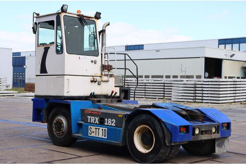 Kalmar TRX182A - Terminalni traktor: slika 5 Kalmar TRX182A - Terminalni traktor: slika 5