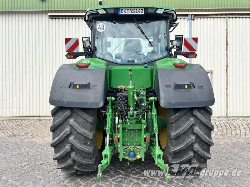 Traktor John Deere 7R 310: slika 8 Traktor John Deere 7R 310: slika 8