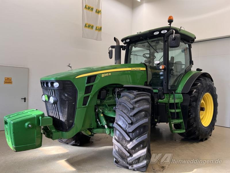 John Deere 8345R - Traktor: slika 1 John Deere 8345R - Traktor: slika 1