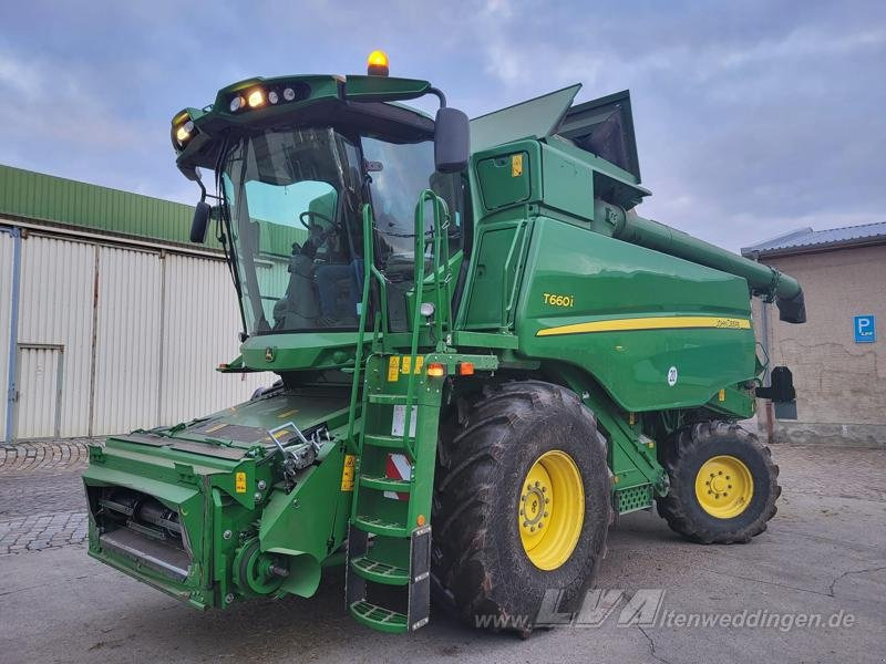John Deere T660 i ProDrive - Kombinovani kombajn: slika 1 John Deere T660 i ProDrive - Kombinovani kombajn: slika 1