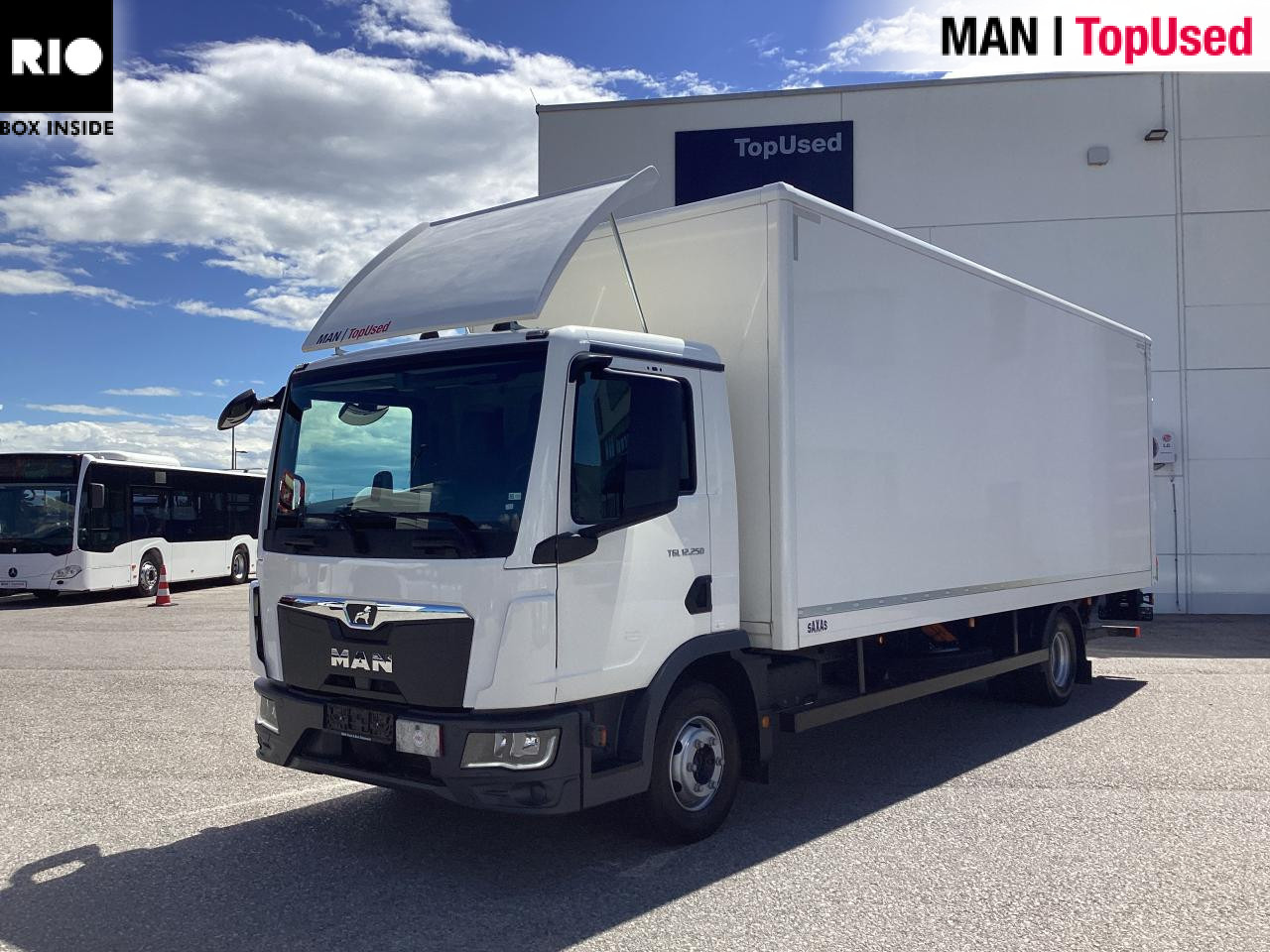 MAN TGL 12.250 4x2 BL CH - Kamion sa zatvorenim sandukom: slika 1 MAN TGL 12.250 4x2 BL CH - Kamion sa zatvorenim sandukom: slika 1
