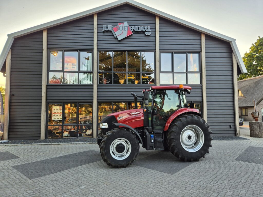 CASE FARMALL 100X - Traktor: slika 1 CASE FARMALL 100X - Traktor: slika 1