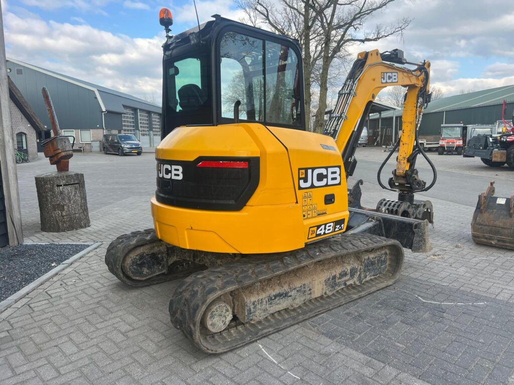 JCB 48Z-I T3 mididigger - Mini bager: slika 2 JCB 48Z-I T3 mididigger - Mini bager: slika 2