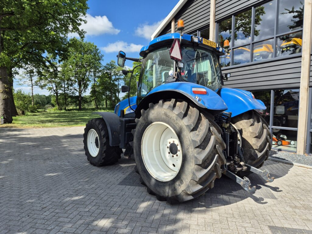 NEW HOLLAND T6080 - Traktor: slika 3 NEW HOLLAND T6080 - Traktor: slika 3