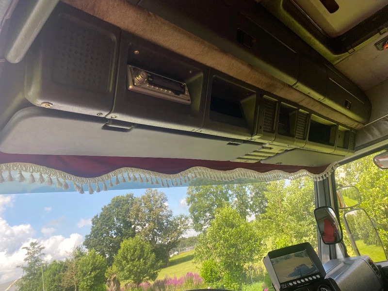 Scania T143-500 V8 | 4x2 | 4350 mm WHEELBASE | TOP CONDITION !!! Scania T143-500 V8 | 4x2 | 4350 mm WHEELBASE | TOP CONDITION !!!: slika 10