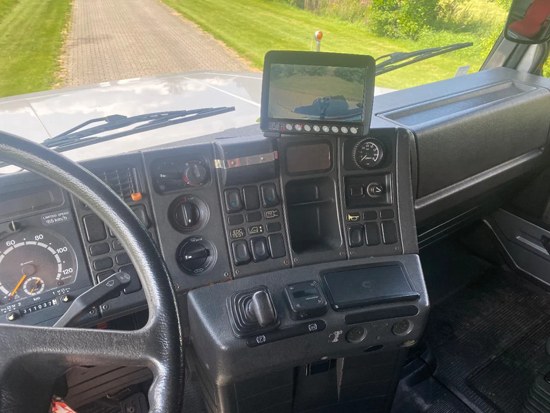 Scania T143-500 V8 | 4x2 | 4350 mm WHEELBASE | TOP CONDITION !!! Scania T143-500 V8 | 4x2 | 4350 mm WHEELBASE | TOP CONDITION !!!: slika 8