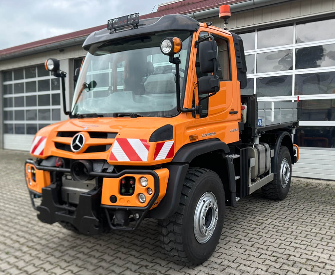 Unimog 530 - U530 405 44301 Mercedes Benz 405 - Korisno/ Posebno vozilo: slika 1 Unimog 530 - U530 405 44301 Mercedes Benz 405 - Korisno/ Posebno vozilo: slika 1