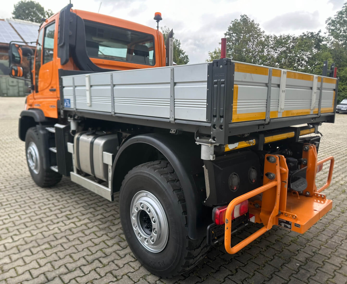 Unimog 530 - U530 405 44301 Mercedes Benz 405 - Korisno/ Posebno vozilo: slika 3 Unimog 530 - U530 405 44301 Mercedes Benz 405 - Korisno/ Posebno vozilo: slika 3