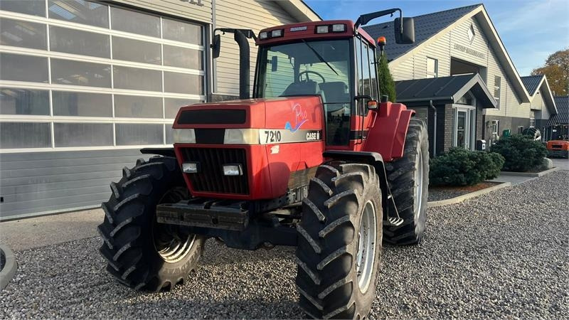 Case IH Magnum 7210 PRO PRO model, og en ejers traktor fra - Traktor: slika 3 Case IH Magnum 7210 PRO PRO model, og en ejers traktor fra - Traktor: slika 3