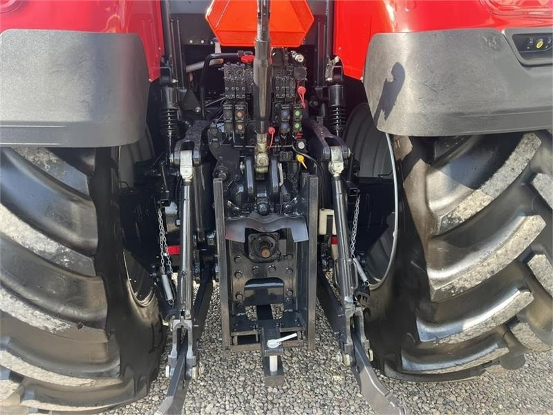 Case IH Optum 300 CVX Velholdt traktor med det rigtige uds - Traktor: slika 5 Case IH Optum 300 CVX Velholdt traktor med det rigtige uds - Traktor: slika 5