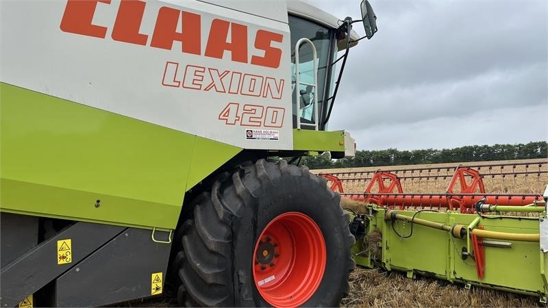 Claas LEXION 420 Velholdt maskine med kun 1900timer og 6 - Kombinovani kombajn: slika 4 Claas LEXION 420 Velholdt maskine med kun 1900timer og 6 - Kombinovani kombajn: slika 4