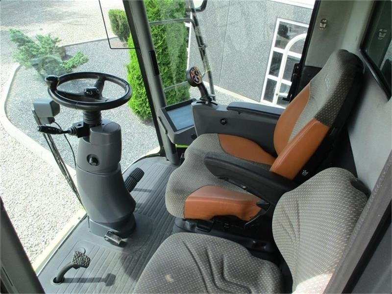 Claas LEXION 570 Klargjort maskine med kun 2066timer og - Kombinovani kombajn: slika 4 Claas LEXION 570 Klargjort maskine med kun 2066timer og - Kombinovani kombajn: slika 4