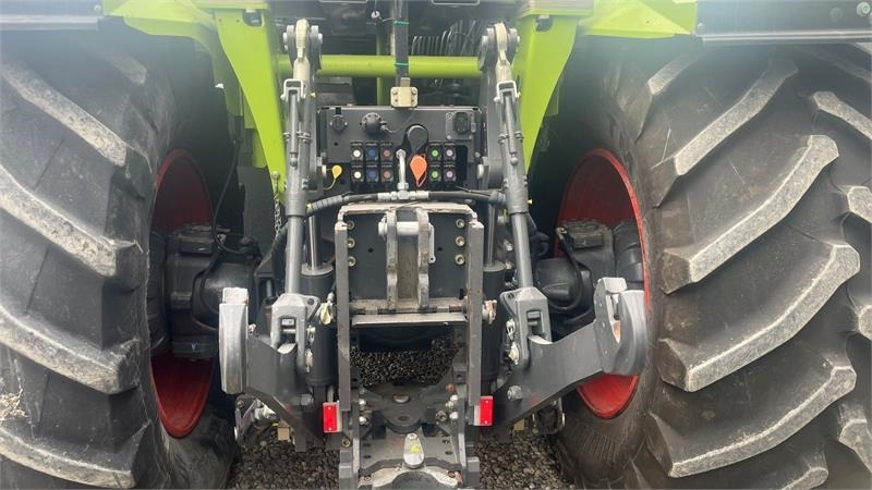 Claas XERION 5000 Trac. Med GPS anlæg. Ultimativ trækker - Traktor: slika 4 Claas XERION 5000 Trac. Med GPS anlæg. Ultimativ trækker - Traktor: slika 4