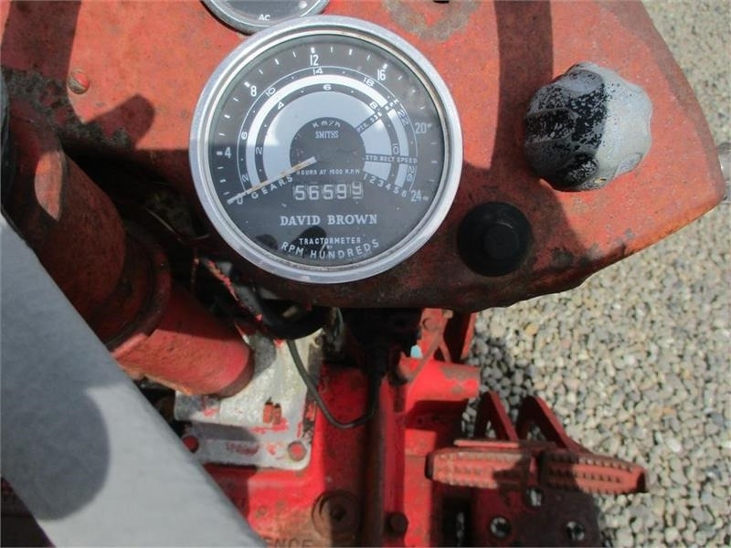 Traktor David Brown 950 Motor sidder fast: slika 7