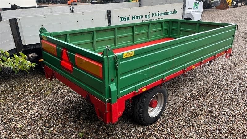 Dk-Tec Tipvogn Med bremser - Traktorska prikolica za farmu/ Kiper: slika 3 Dk-Tec Tipvogn Med bremser - Traktorska prikolica za farmu/ Kiper: slika 3