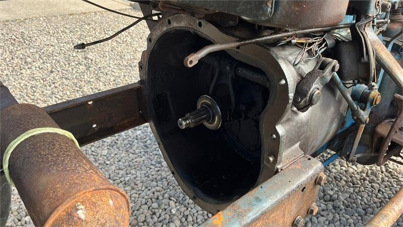 Fordson Major Motoren mangler, men mange god dele.  - Traktor: slika 5 Fordson Major Motoren mangler, men mange god dele.  - Traktor: slika 5
