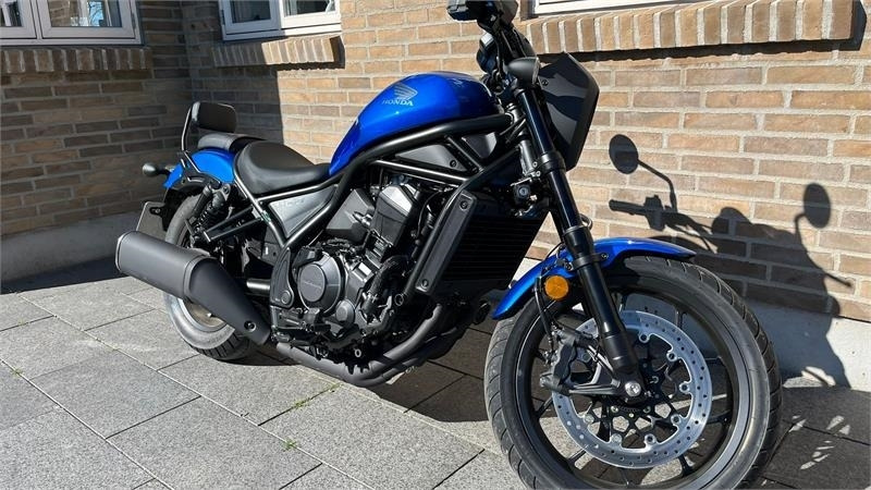 Honda 1100 Rebel, Ny Motorcykel til små penge, og vi byt - Automobil: slika 3 Honda 1100 Rebel, Ny Motorcykel til små penge, og vi byt - Automobil: slika 3