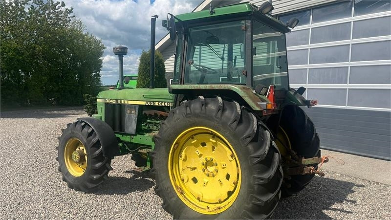 John Deere 3040 SG2 - Traktor: slika 3 John Deere 3040 SG2 - Traktor: slika 3