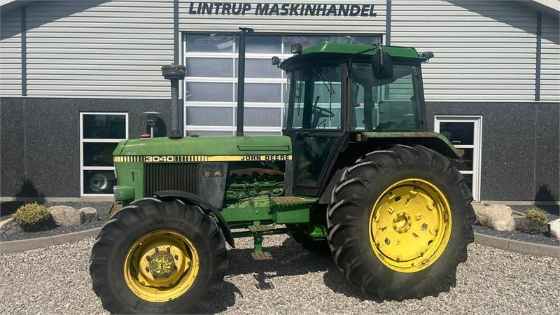 John Deere 3040 SG2 - Traktor: slika 1 John Deere 3040 SG2 - Traktor: slika 1