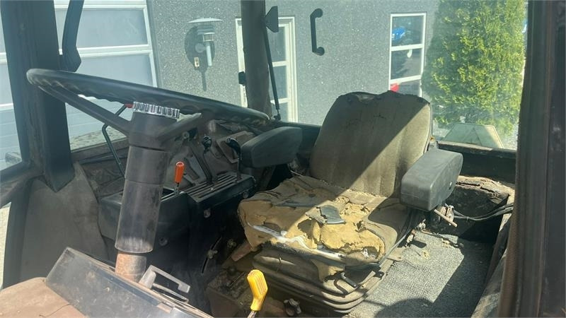John Deere 3040 SG2 - Traktor: slika 5 John Deere 3040 SG2 - Traktor: slika 5