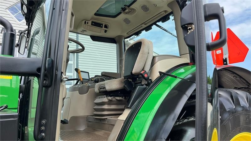 John Deere 6135R Krybegear, frontlift, TLS Affjedret foraksel - Traktor: slika 4 John Deere 6135R Krybegear, frontlift, TLS Affjedret foraksel - Traktor: slika 4