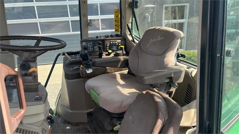 John Deere 6620 AP Med frontlæsser. - Traktor: slika 5 John Deere 6620 AP Med frontlæsser. - Traktor: slika 5