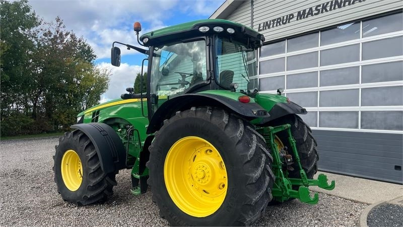 John Deere 8260R - Traktor: slika 3 John Deere 8260R - Traktor: slika 3