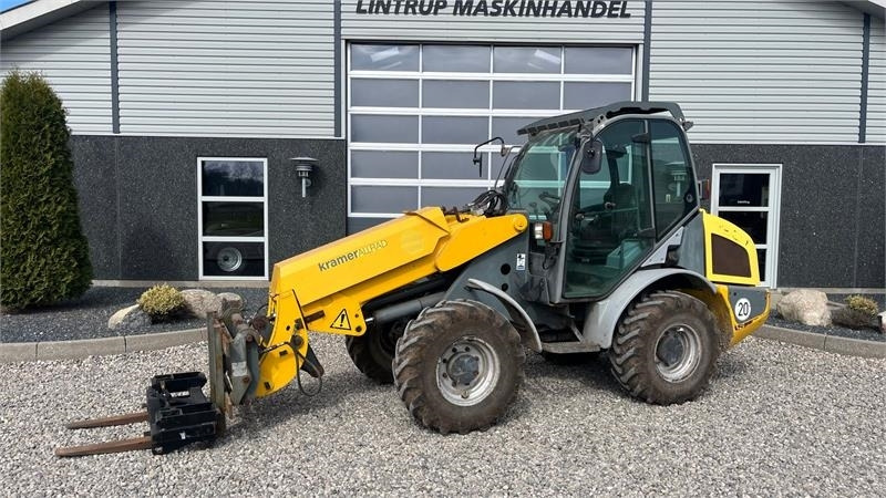 Kramer 750T Allrad med pallegafler og adabter. Med telesk - Utovarivač točkaš: slika 1 Kramer 750T Allrad med pallegafler og adabter. Med telesk - Utovarivač točkaš: slika 1