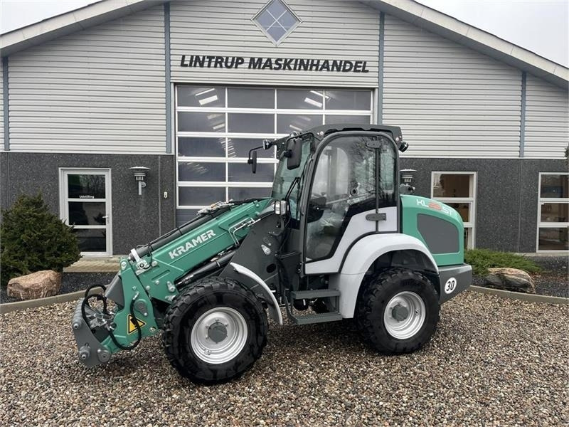 Kramer KL25.5T med Teleskoparm, så den har stor rækkevidd - Teleskopski utovarivač na točkovima: slika 1 Kramer KL25.5T med Teleskoparm, så den har stor rækkevidd - Teleskopski utovarivač na točkovima: slika 1