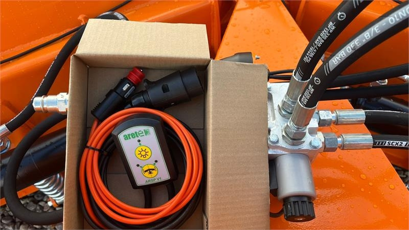 Limas Vario SHL 250 Med lys - Raonik za sneg za Poljoprivredna mašina: slika 2 Limas Vario SHL 250 Med lys - Raonik za sneg za Poljoprivredna mašina: slika 2