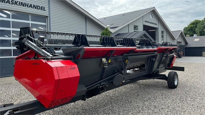 Massey Ferguson 7370 BETA. Gårdmaskine med kun 1080 motortimer. Me - Kombinovani kombajn: slika 3 Massey Ferguson 7370 BETA. Gårdmaskine med kun 1080 motortimer. Me - Kombinovani kombajn: slika 3