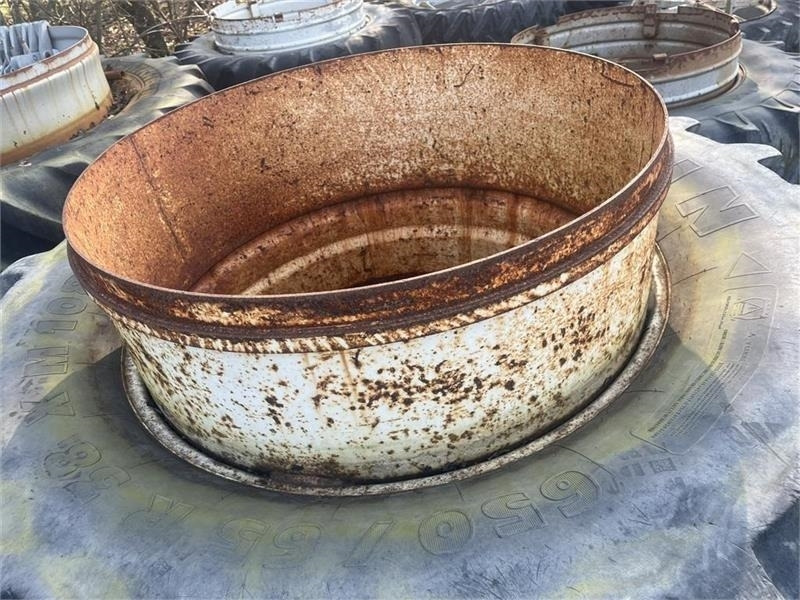 Michelin 650/65R38 Hvide med ring - Guma za Poljoprivredna mašina: slika 2 Michelin 650/65R38 Hvide med ring - Guma za Poljoprivredna mašina: slika 2