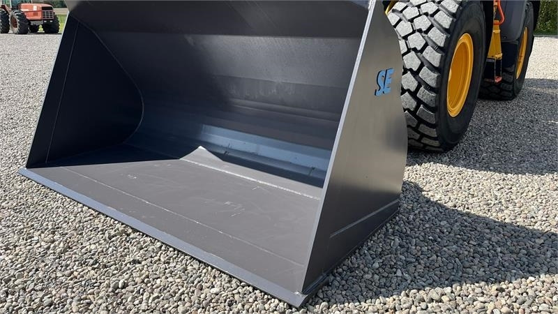 SE AB 2,9m3 skovl med Volvo beslag på. Den er 2.75 - Kašika za Građevinska mašina: slika 4 SE AB 2,9m3 skovl med Volvo beslag på. Den er 2.75 - Kašika za Građevinska mašina: slika 4