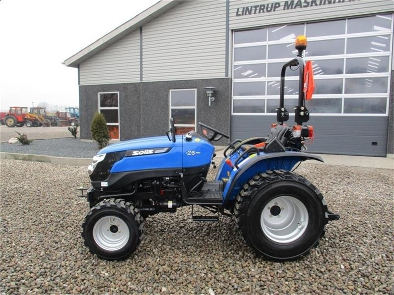 Komunalni traktor Solis 26 6+2 Gearmaskine med servostyring og industrihju: slika 15