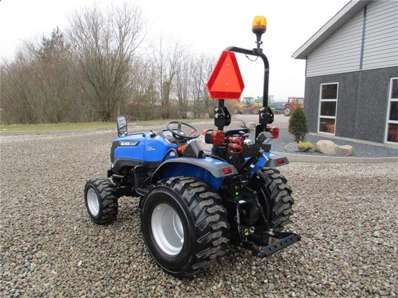 Solis 26 6+2 Gearmaskine med servostyring og industrihju - Komunalni traktor: slika 3 Solis 26 6+2 Gearmaskine med servostyring og industrihju - Komunalni traktor: slika 3