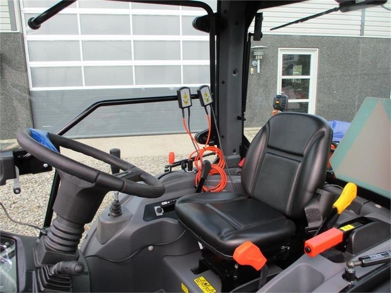 Solis 26 HST Snow Edition med frontlift, front PTO, Vari - Traktor: slika 4 Solis 26 HST Snow Edition med frontlift, front PTO, Vari - Traktor: slika 4