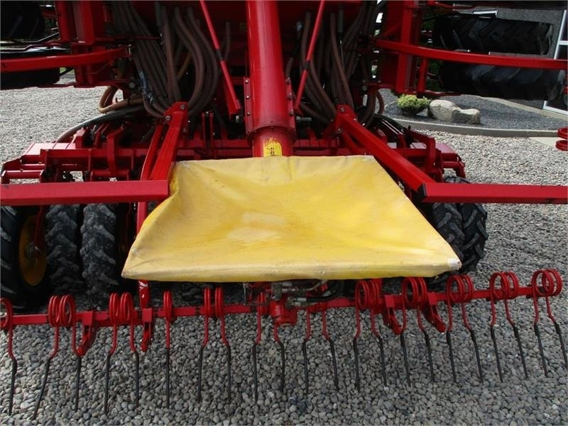 Vaderstad Rapid A800 S med fylde snegl, stor såsæt til små p - Sejalica: slika 5 Vaderstad Rapid A800 S med fylde snegl, stor såsæt til små p - Sejalica: slika 5