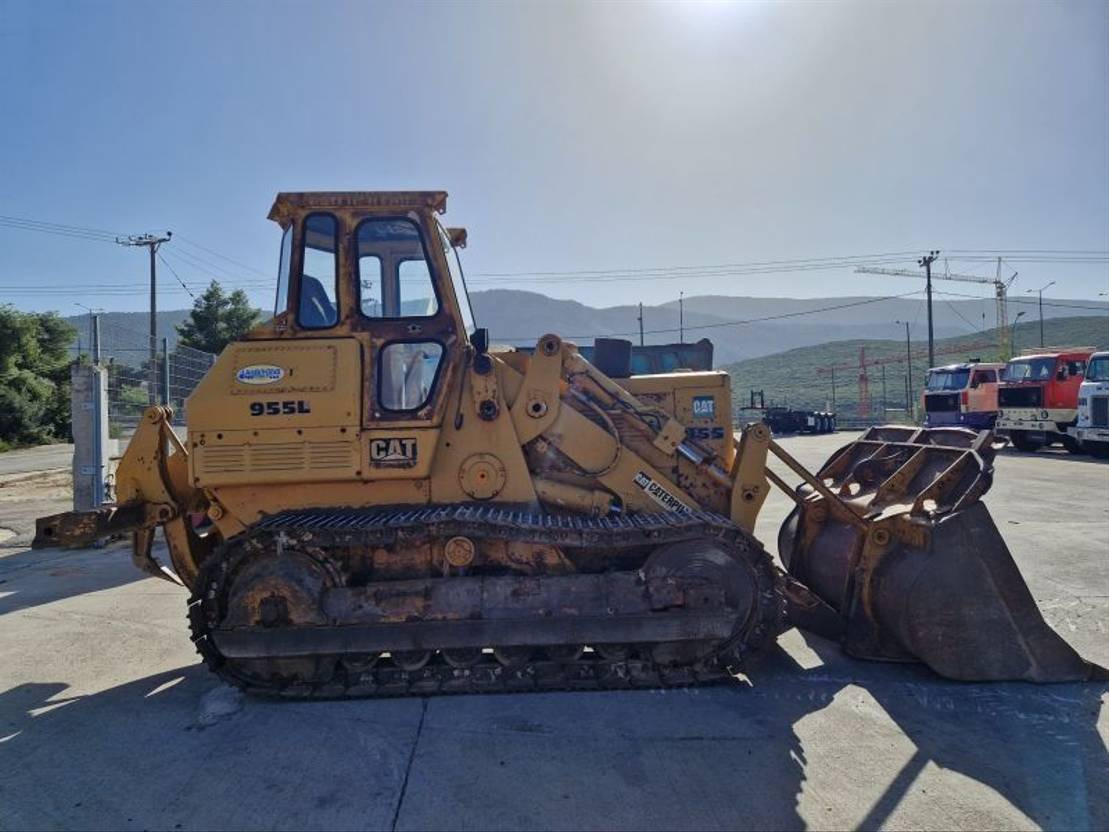 Caterpillar CAT 955L WITH RIPPER - Utovarivač guseničar: slika 5 Caterpillar CAT 955L WITH RIPPER - Utovarivač guseničar: slika 5