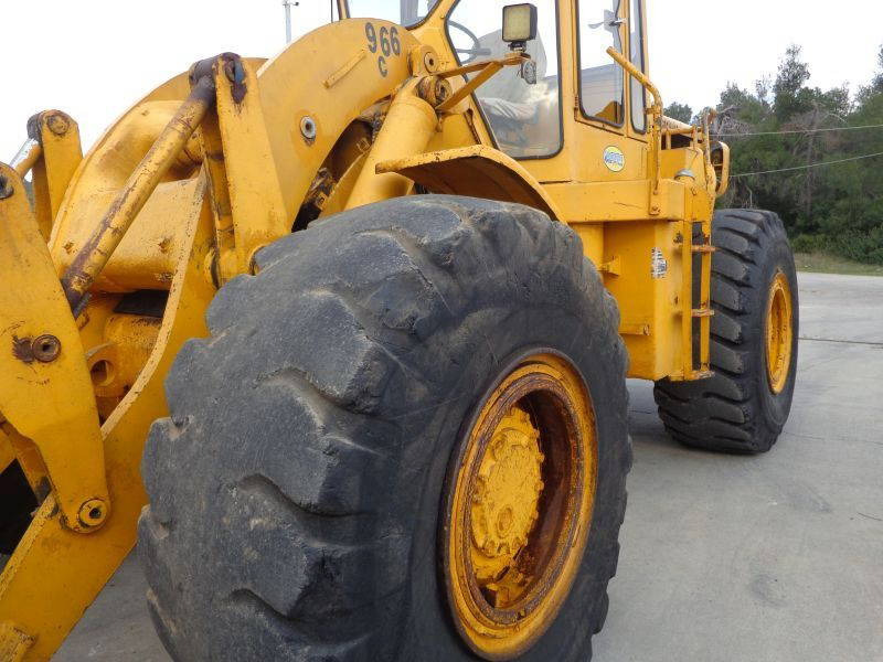 Caterpillar CAT 966C Wheeloader - Utovarivač točkaš: slika 4 Caterpillar CAT 966C Wheeloader - Utovarivač točkaš: slika 4