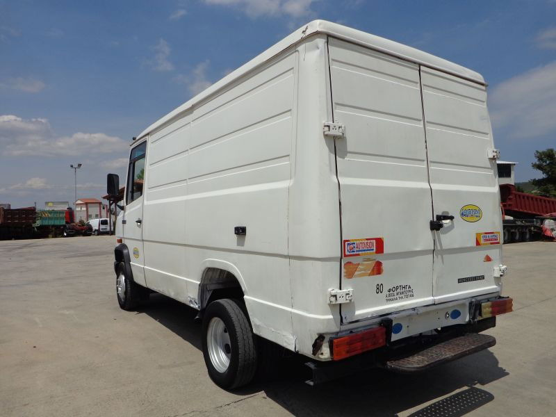 Mercedes-Benz Sprinter Mercedes Benz 609D - Furgon: slika 4 Mercedes-Benz Sprinter Mercedes Benz 609D - Furgon: slika 4