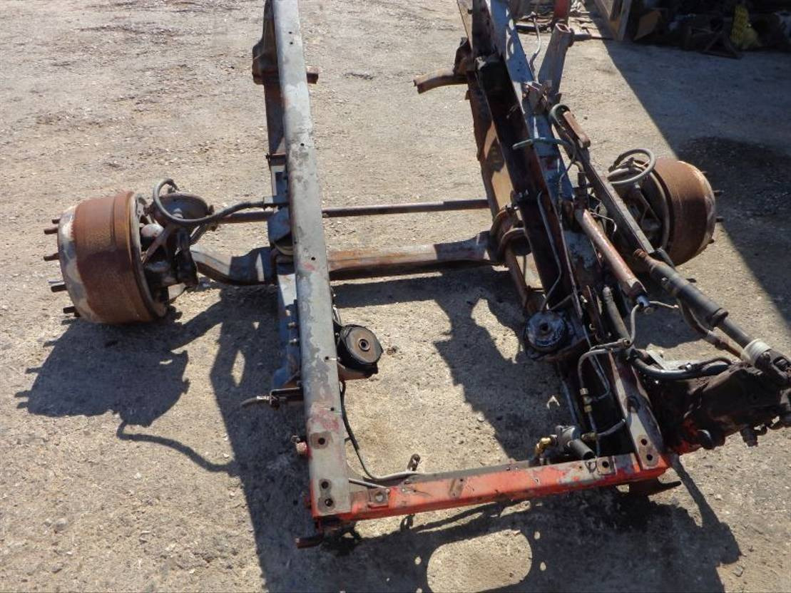 Volvo VOLVO F89 FRONT STEERING SYSTEM  - Osovina i delovi za Kamion: slika 2 Volvo VOLVO F89 FRONT STEERING SYSTEM  - Osovina i delovi za Kamion: slika 2