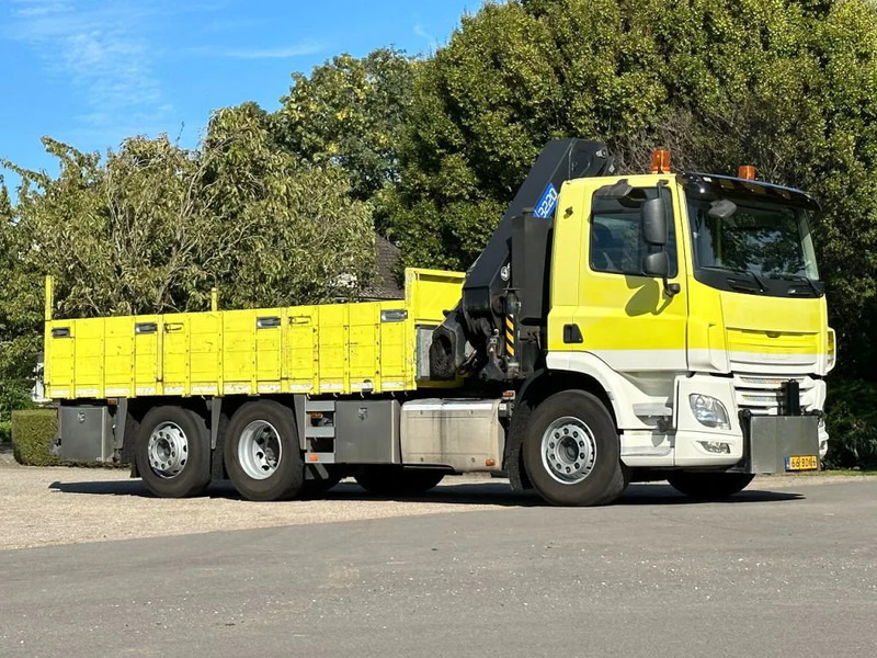 DAF CF 290 FAN !!HMF 32TM RADIO REMOTE!! FRONT STAMP!! 209tkm!!EURO6!! - Kamion sa dizalicom: slika 4 DAF CF 290 FAN !!HMF 32TM RADIO REMOTE!! FRONT STAMP!! 209tkm!!EURO6!! - Kamion sa dizalicom: slika 4