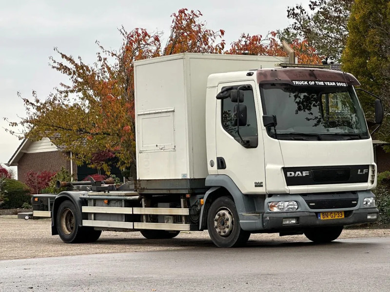 Kamion sa hidrauličnom kukom DAF LF 45 180!! HAAKARM/CONTAINER!!MOBILE WORKSHOP!!: slika 19