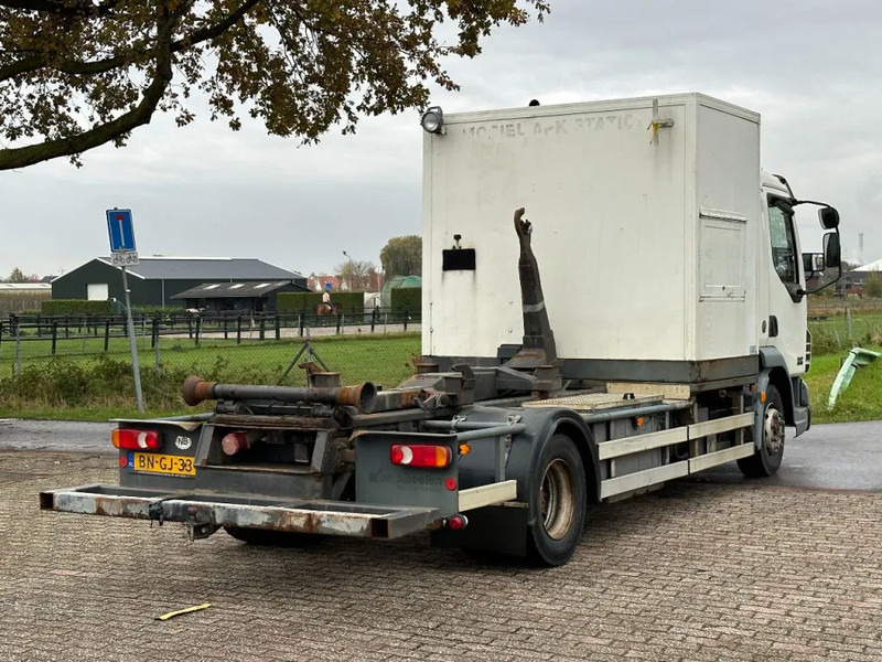 Kamion sa hidrauličnom kukom DAF LF 45 180!! HAAKARM/CONTAINER!!MOBILE WORKSHOP!!: slika 10