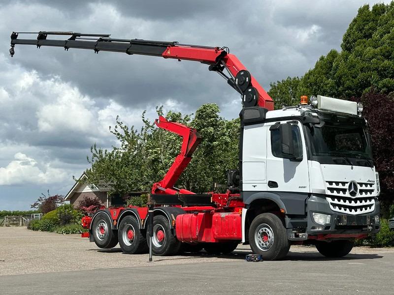 Mercedes-Benz Arocs 3251 8x4 TRIPLE!!26TM KRAAN/HAAK!!EURO6!!TOP! - Kamion sa hidrauličnom kukom, Kamion sa dizalicom: slika 2 Mercedes-Benz Arocs 3251 8x4 TRIPLE!!26TM KRAAN/HAAK!!EURO6!!TOP! - Kamion sa hidrauličnom kukom, Kamion sa dizalicom: slika 2
