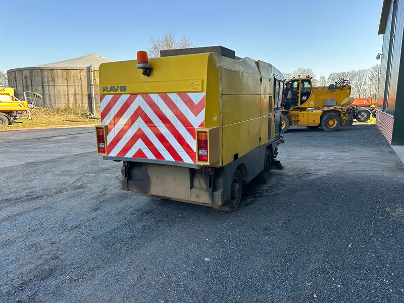 Ravo 530 VEEGMACHINE/SWEEPER!! - Autočistilica: slika 4 Ravo 530 VEEGMACHINE/SWEEPER!! - Autočistilica: slika 4