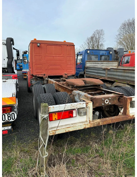 Scania T143-450 V8 HAUBER/NEUS/TORPEDO - Tegljač: slika 4 Scania T143-450 V8 HAUBER/NEUS/TORPEDO - Tegljač: slika 4