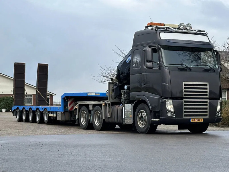 Volvo FH 540 6x4!! EFFER CRANE 37tm!!CUSTOM BUILD!!TOP!! - Tegljač: slika 4 Volvo FH 540 6x4!! EFFER CRANE 37tm!!CUSTOM BUILD!!TOP!! - Tegljač: slika 4